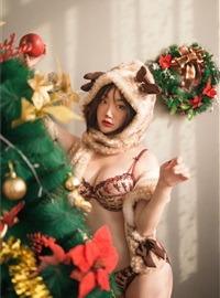 Model wild Lily Christmas(27)